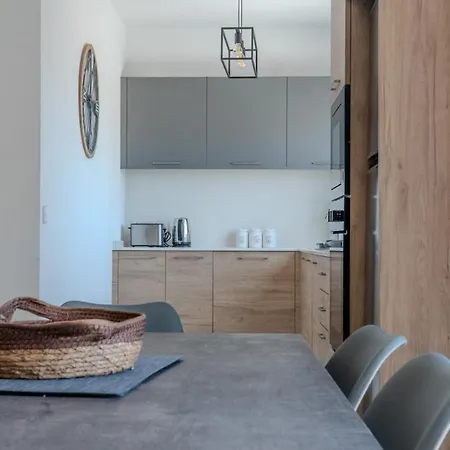 New Modern Penthouse - Huge Terrace - *