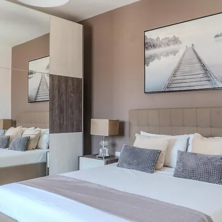 Apartment New Modern Penthouse - Huge Terrace -